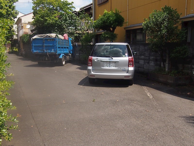 清光ハイム 駐車場