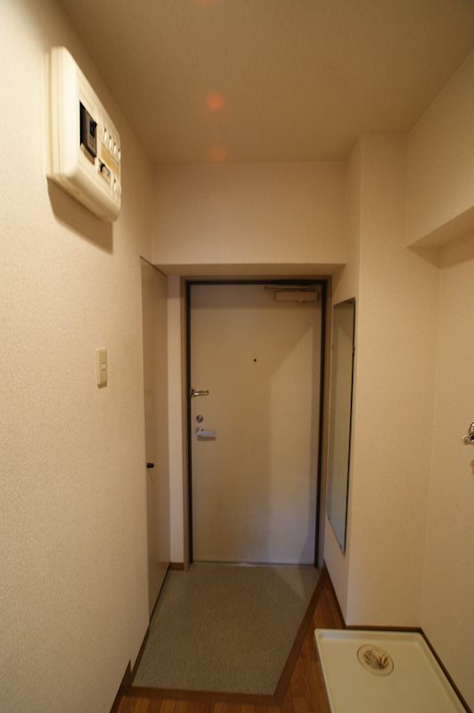グランデール北野 ※写真は別室のものです。備品がある場合は装飾です。